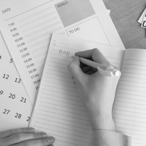 Homeschooling in the Spring: 12 Easy & Fun Lesson Ideas